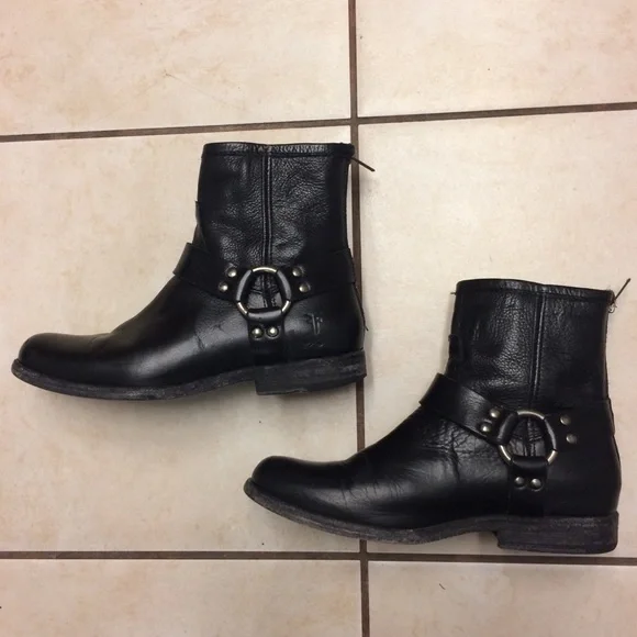 Frye Phillip Harness Short—all leather, made in Mexico - Picture 3 of 8